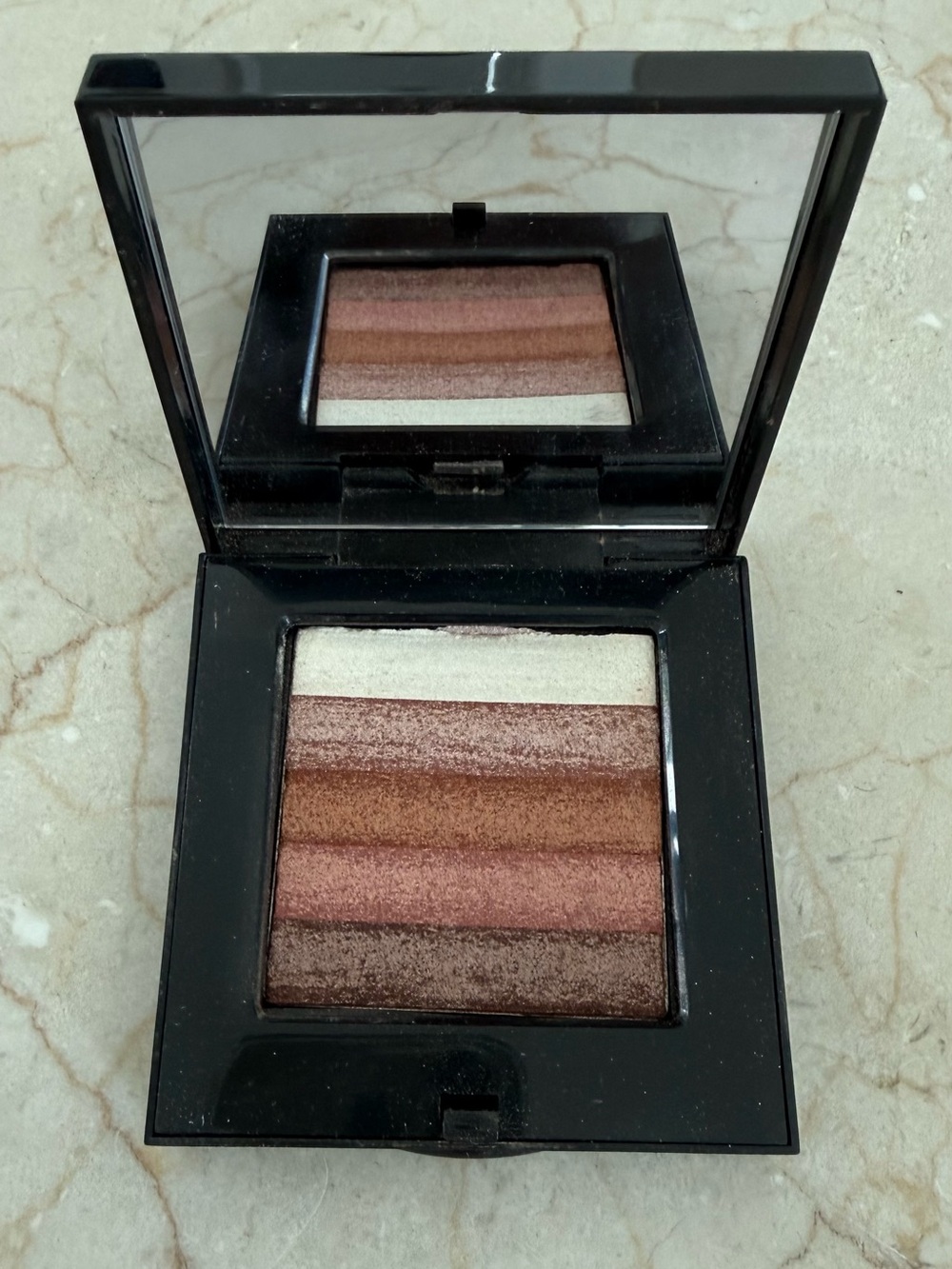 Bobbi Brown Eyeshadow Compact